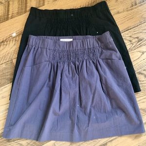 2 Banana Republic pull on skirts with pockets